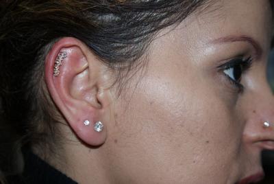 Piercing - piercings oreilles - piercing cartilage