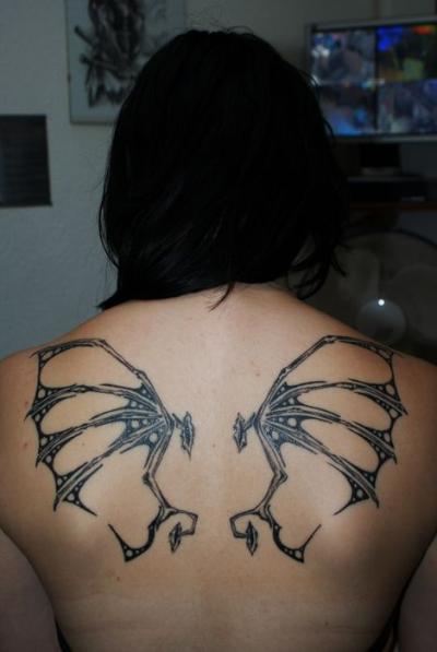 Nos ralisations - ailes - ailes style chauve souris Boutique Tattoo Evolution Perpignan.